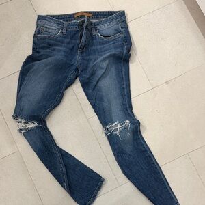 Joe's Jeans Terra style Dark Blue Distressed Skinny Jeans